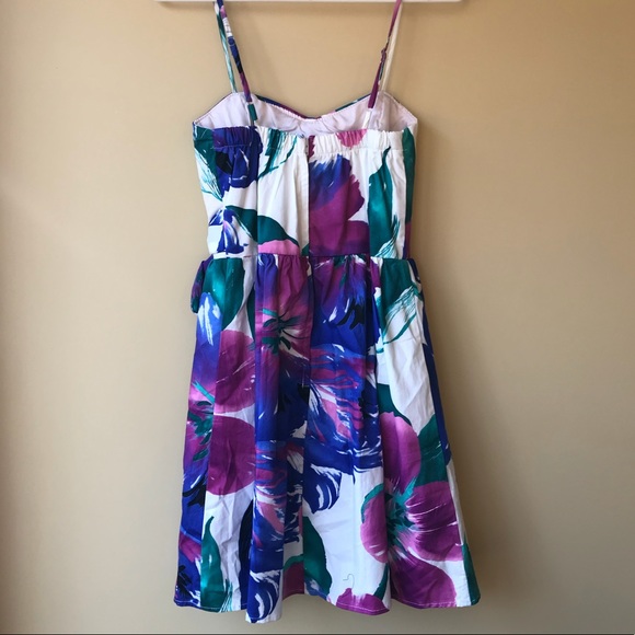 Delia’s floral print dress - Picture 2 of 3